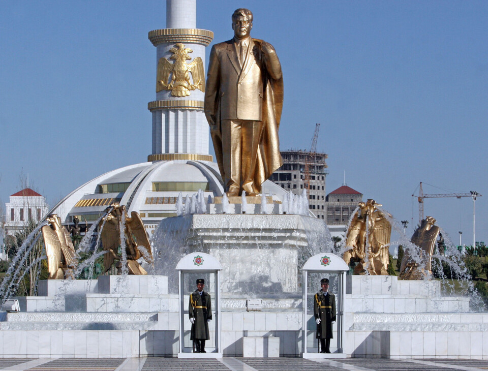 Saparmurat Niyazov ruled Turkmenistan in Central Asia from 1985 to 2006 and created an extreme cult of personality. In the capital, Ashgabat, he had this gold statue of himself built. A motor made it rotate, so that the dictator always faced the sun. To get a driver's license, you had to pass an exam proving you had read Niyazov's work The Holy Book.
