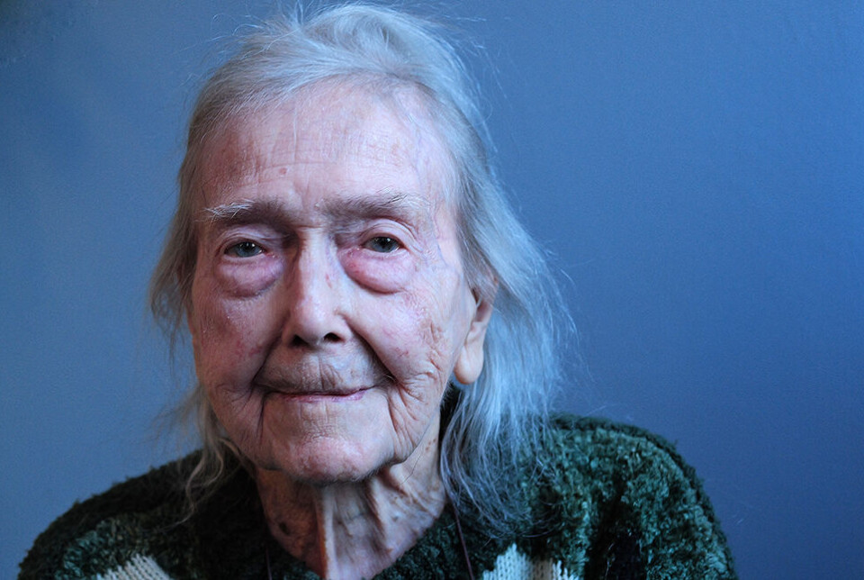 “I've lived a completely ordinary life,” insists Kari Egede Henningsmoen. She does not have a recipe for how to stay fit past 100.