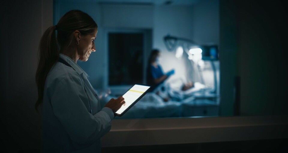 “Many students encounter death and serious illness for the first time, and dealing with their own emotions is part of the learning process entering the nursing profession,” says researcher Espegren Dalsmo.