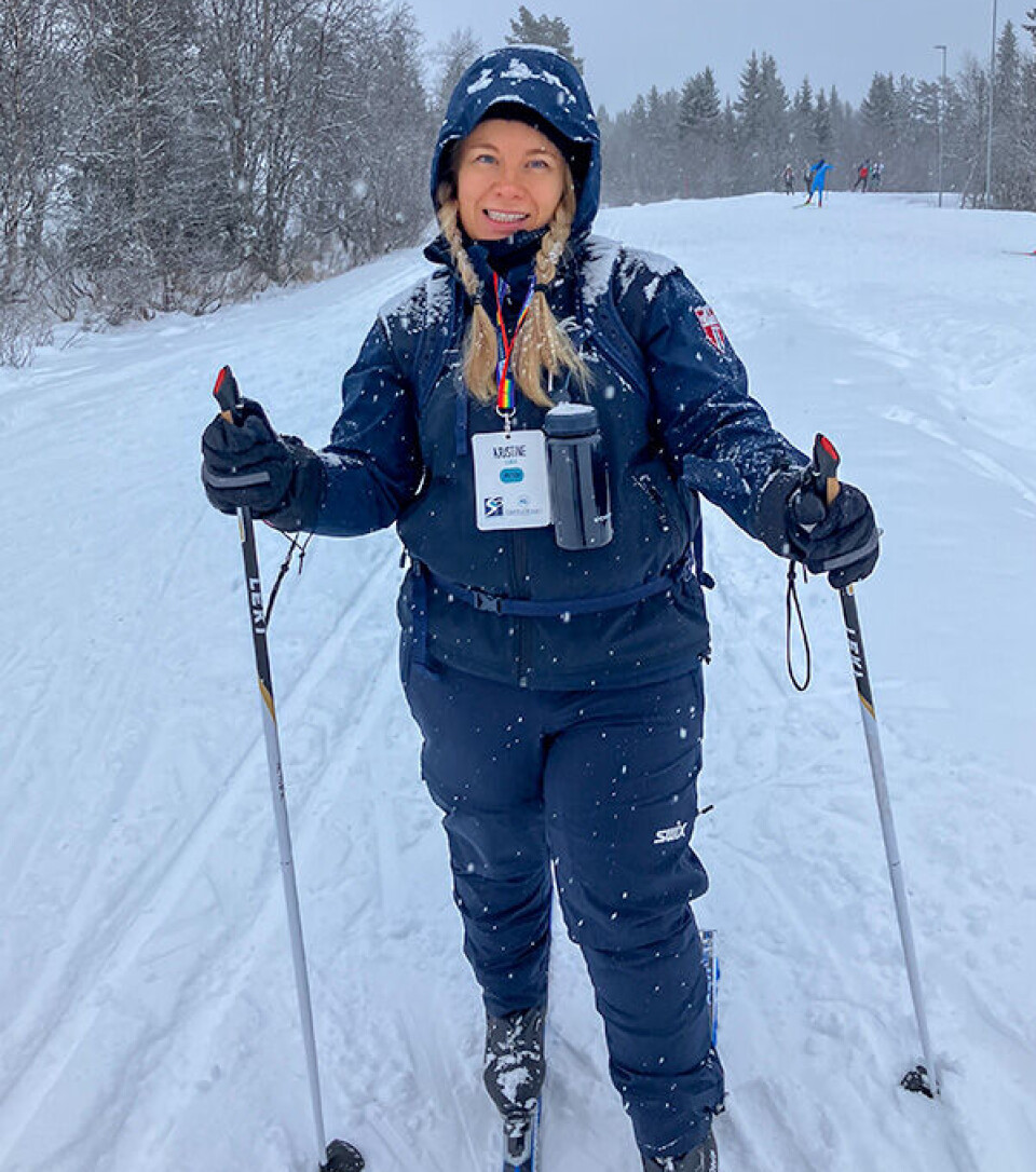 Activities such as cross-country skiing, kayaking, and snowboarding have filled everyday life with meaning and accomplishment, says Kristine. Kvinne på ski