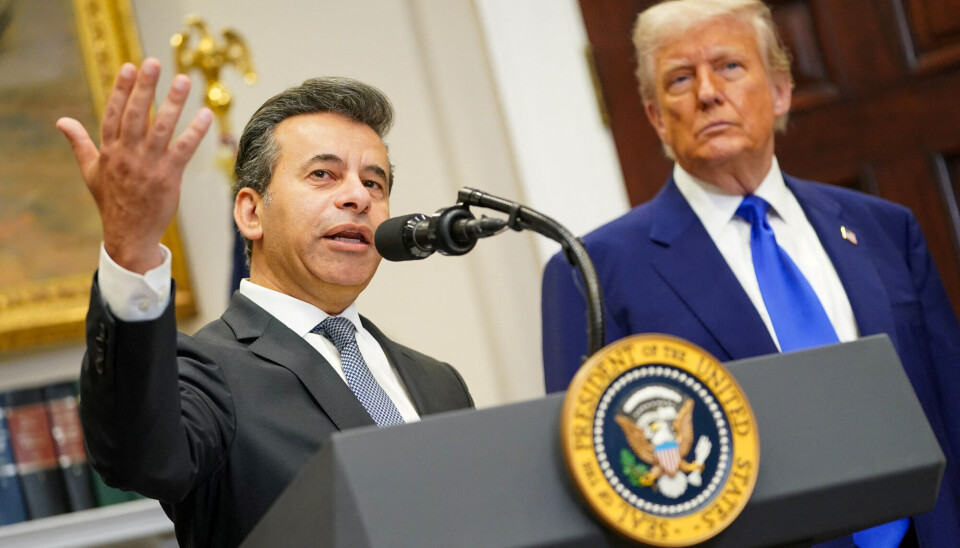 The head of the Food and Drug Administration (FDA), Martin Makary, at a press conference with Donald Trump on May 12, 2025.