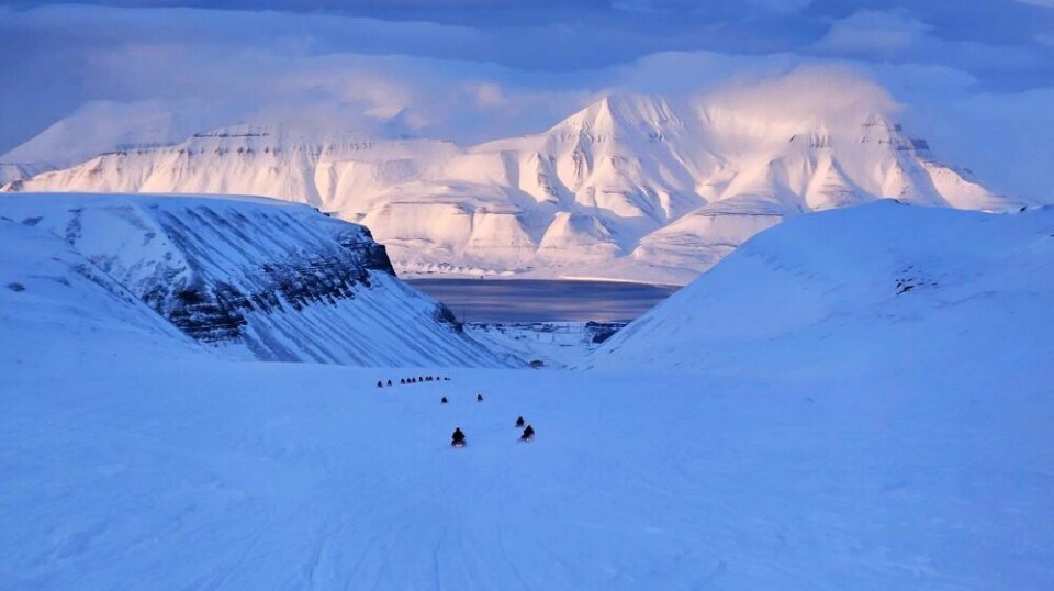 The status of the glaciers on the Norwegian archipelago Svalbard is dire, with significant melting and retreat observed over several decades.