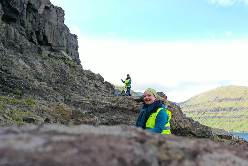 CO2 storage here? Marija Rosenqvist (in front) and Rakul Johannesen on fieldwork in the Faroe Islands.