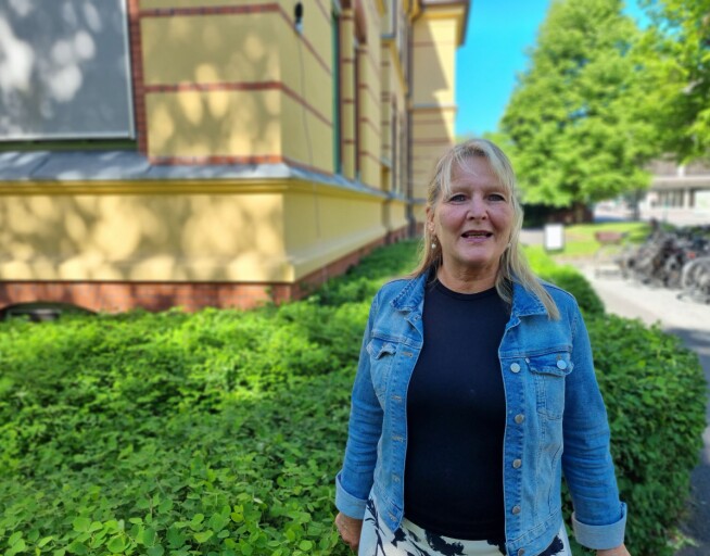 How does divorce affect adult children?