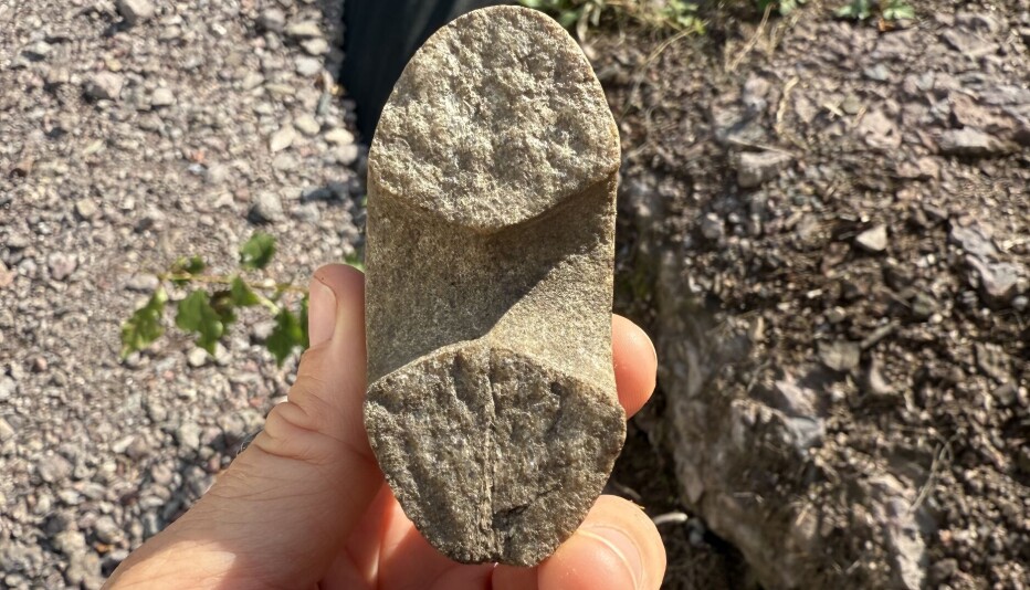 Archaeologists have found a rare 9,000-year-old Stone Age hammer in Norway