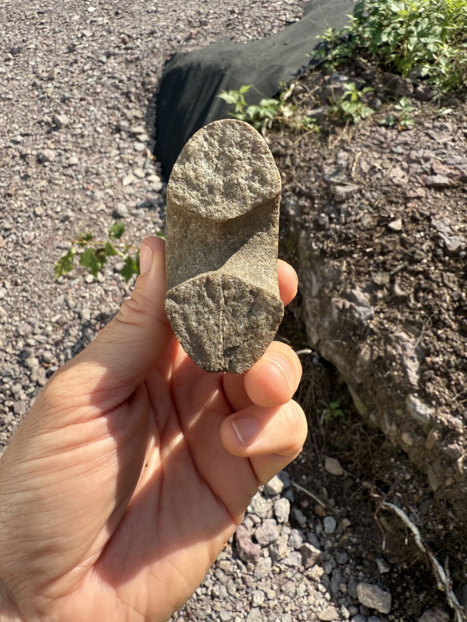 Hammer Invented Rare 9,000-year-old Stone Age hammer discovered in Norway
