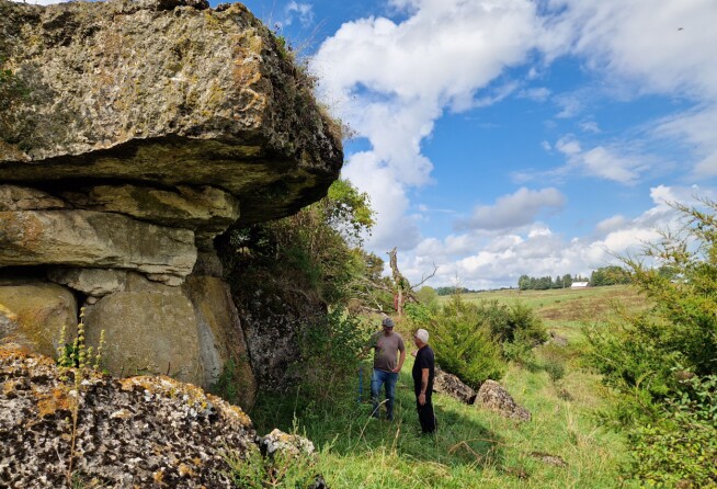 A family of seven lived under this rock for two years