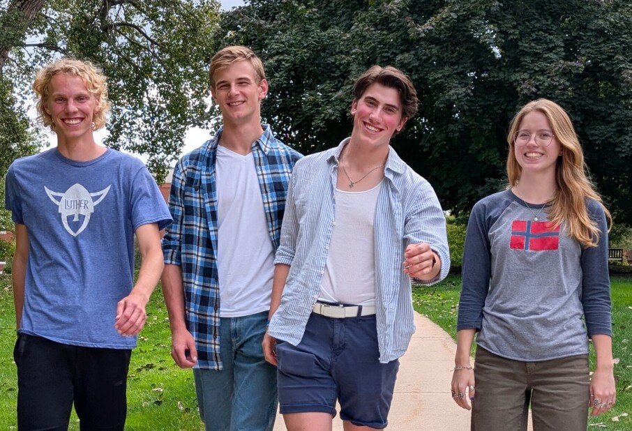 Why are young Americans studying Norwegian?