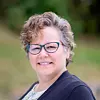 Portrait photo of woman