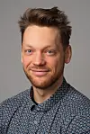 Portrait photo of man